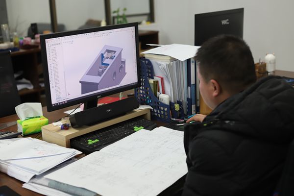 對不同材質(zhì)的鑄鋼件，鑄鋼件加工廠家如何設(shè)計工藝筋？